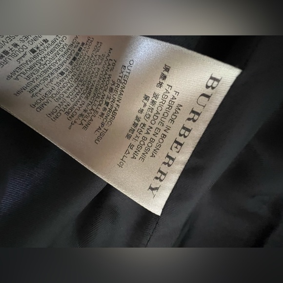 Burberry Brit Rushworth Belted Wool/Cashmere Black Coat, Size 2US, 36EU - Picture 12 of 12